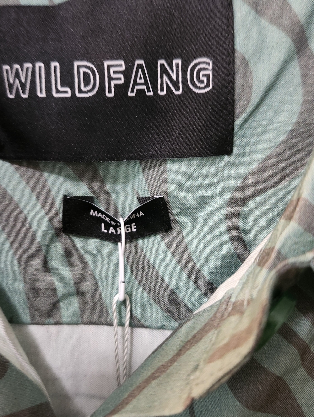 NWT Wildfang Mint Green Zebra Print The Empower Sleeveless Button Up Top Sz L - Picture 5 of 9